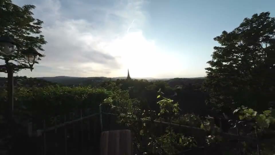 FPV-Drohnenflug am Schlossberg Hotel